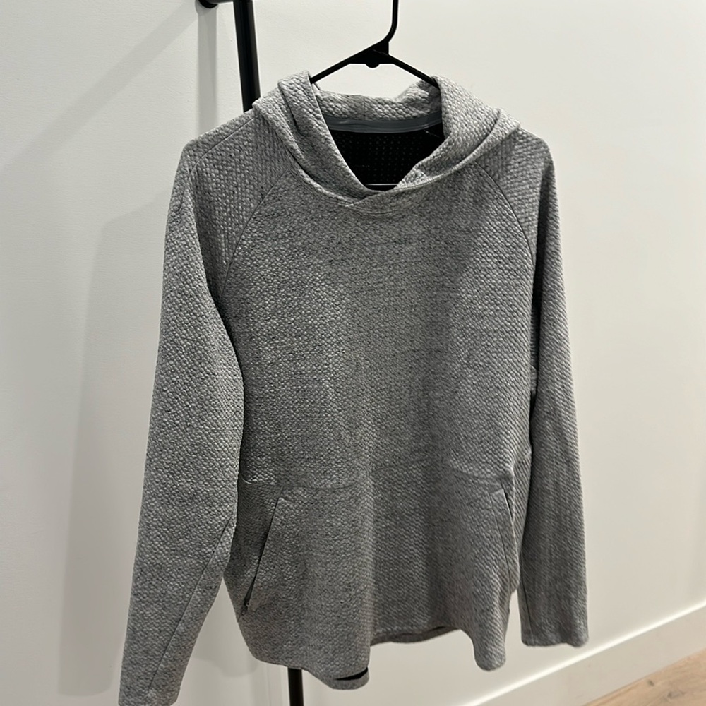 Lululemon At Ease Hoodie in Heathered Melody Light Grey Size Large